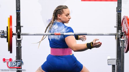 powerlifting weight division 